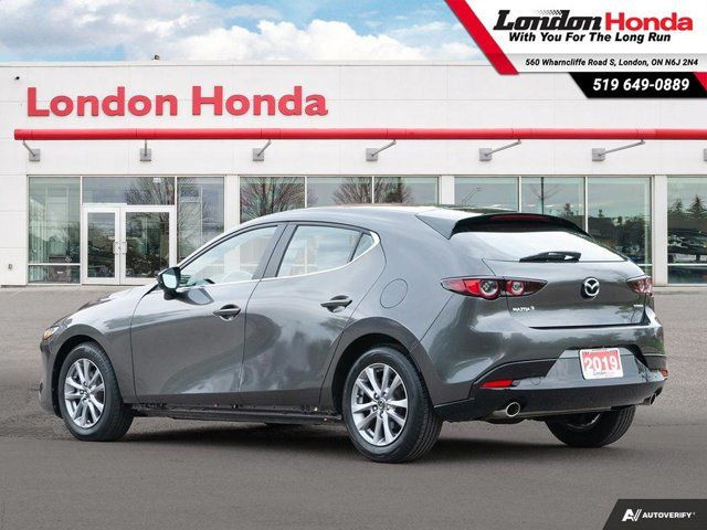 2019 Mazda Mazda3 Sport GS| Clean Carfax | Leather Seats in Cars & Trucks in London - Image 4