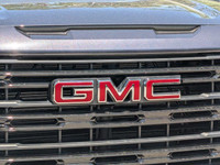 Remote Vehicle Start - Black Package - Automatic Climate Control *Find your next vehicle at Georgian... (image 8)