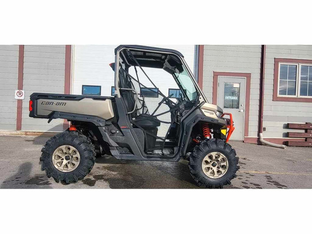 2022 CANAM DEFENDER XT HD10 XMR (FINANCING AVAILABLE) in ATVs in Strathcona County - Image 4
