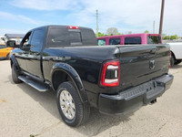 Recent Arrival! Odometer is 2588 kilometers below market average! 2022 Ram 2500 Laramie Diamond Blac... (image 3)