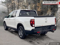 Engine: GAS V-6 3.5 L L/100Km City: 12.8 L/100Km Hwy: 9.9 Safety Equipment ABS And Driveline Tractio... (image 2)