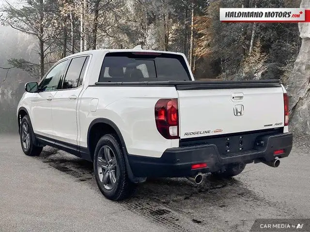 2021 Honda Ridgeline Touring in Cars & Trucks in Hamilton - Image 4