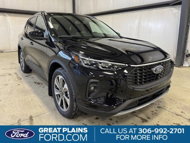 2025 Ford Escape Platinum | AWD | Gas/Electric I-4 2.5 L | 335 in Cars & Trucks in Regina