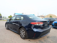 LOW KMS! HYBRID WITH LI-BATTERY, FULLY LOADED, LEATHER INTERIOR, POWER SEAT, HEATED SEATS, HEATED ST... (image 5)