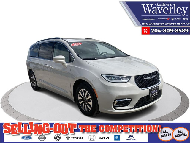 2021 Chrysler Pacifica Touring-L Plus CLEAN CARFAX | HEATED F... in Cars & Trucks in Winnipeg - Image 2