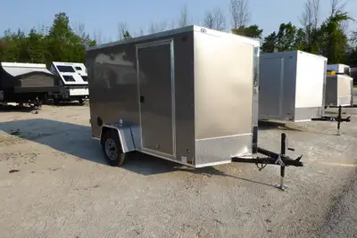 Continental Cargo V-Series Size 6×10 $6,595 STANDARD FEATURES 3,000lb Spring Axle 15” Radial Tires 6...