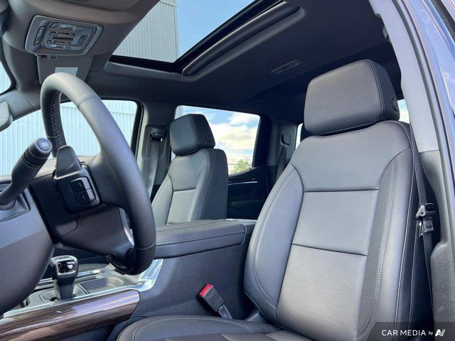 2025 Chevrolet Silverado 1500 RST 4WD Crew Cab | Heated Seats in Cars & Trucks in Strathcona County - Image 3