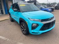 WAS: $26995 NOW: $25995Turn heads in this porty 2021 Chevrolet Trailblazer RS AWD. Featuring bold st... (image 4)