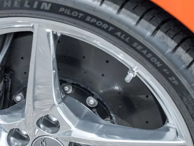 2025 Chevrolet Corvette E-RAY 3LZ- Performance Exhaust in Cars & Trucks in Markham / York Region - Image 9