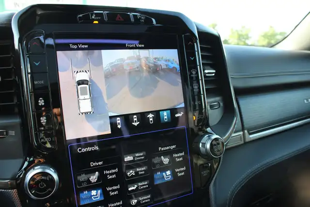 2019 RAM 1500 dans Autos et camions dans Région d’Oakville/Halton - Image 24
