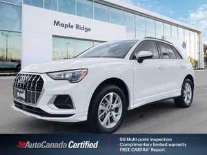 2024 Audi Q3 Komfort | AWD | Leather Seats | Park Sensors | Sunroof | Hands Free Liftgate | Heated Seats