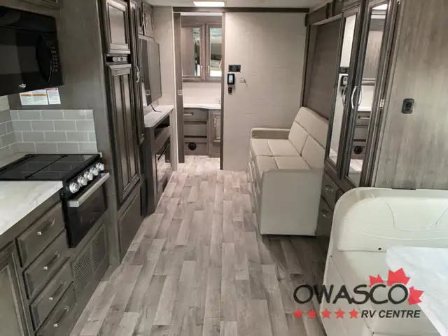 2023 Jayco Redhawk 26M in RVs & Motorhomes in Oshawa / Durham Region - Image 11