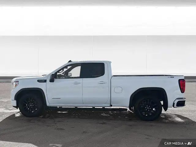 2022 GMC Sierra 1500 Limited Elevation 5.3L Double Cab in Cars & Trucks in Winnipeg - Image 4