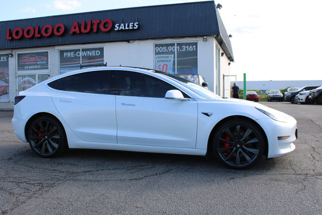 2020 Tesla Model 3 in Cars & Trucks in Oakville / Halton Region