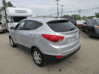 All our listed prices are cash price plus tax. 2010 Hyundai Tucson Limited comes with Leather Interi... (image 6)