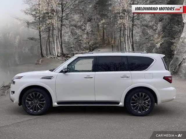 2023 Nissan Armada Platinum in Cars & Trucks in Hamilton - Image 3