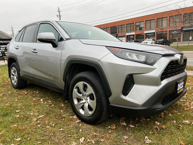 2022 Toyota RAV4 LE AWD REAR VIEW CAMERA LTA BSM in Cars & Trucks in City of Toronto - Image 3