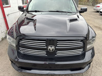 SPORT | CREW CAB | 5.7L HEMI | 4X4 This 2015 Ram 1500 Sport 4X4 delivers bold design, muscular perfo... (image 1)