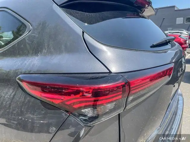 2022 Toyota Highlander LE | V6 Power | 8-Passenger Seating dans Autos et camions dans Cambridge - Image 12