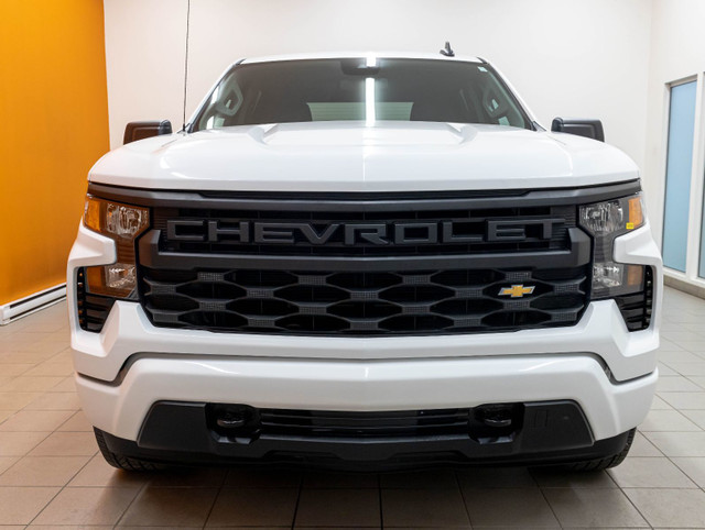 2023 Chevrolet Silverado 1500 CUSTOM CREW 4X4 *GR REMORQ* CARPLA dans Autos et camions  à Laurentides - Image 4