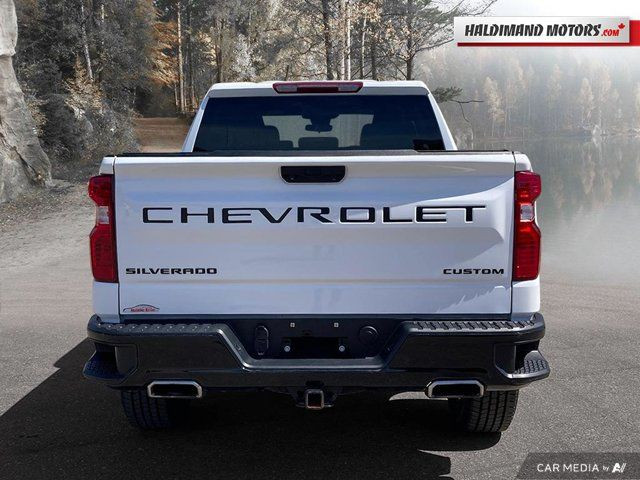 2022 Chevrolet Silverado 1500 Custom Trail Boss Z71 in Cars & Trucks in Hamilton - Image 4