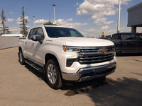 Only 28,362 Miles! This Chevrolet Silverado 1500 delivers a Gas V8 5.3L/325 engine powering this Aut... (image 6)