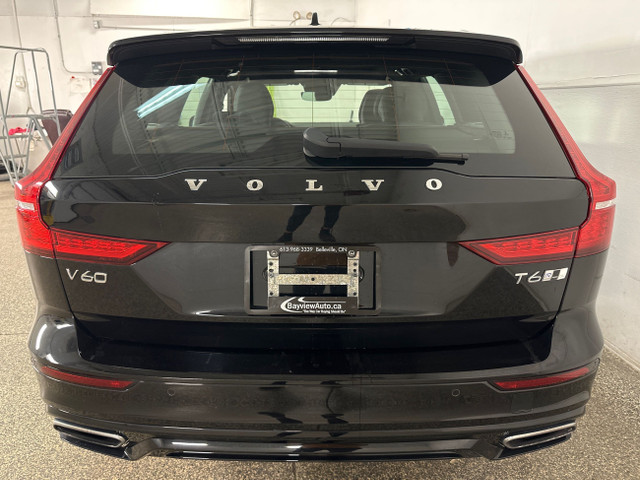 2020 Volvo V60 T6 R-Design R DESIGN WAGON! BLACK! PANO! LONG... in Cars & Trucks in Belleville - Image 4