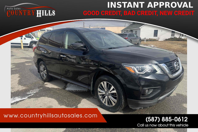 2019 Nissan Pathfinder S 4x4 7 PASSENGER in Cars & Trucks in Calgary - Image 2