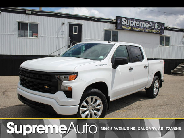 2023 Chevrolet Silverado 1500 Custom 4x4 Crew Cab 6.6 ft. box 15 in Cars & Trucks in Calgary