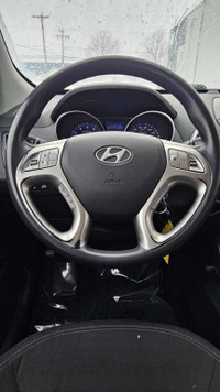 2012 Hyundai Tucson 2.4L AWD —- FINANCEMENT MAISON DISPONIBLE AVEC ACOMPTE DE 3,000$ +tx--- Livraiso... (image 9)