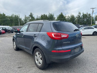 Automatique. Engine: Moteur à 4 cylindres 2.4L/144CI L/100Km City: 10.3 L/100Km Hwy: 7.2 Safety Equi... (image 5)