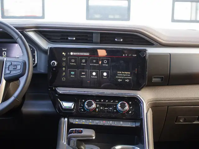 2025 GMC Sierra 1500 Crew Cab Short Box 4-Wheel Drive Denali for dans Autos et camions dans Ville d’Edmonton - Image 20
