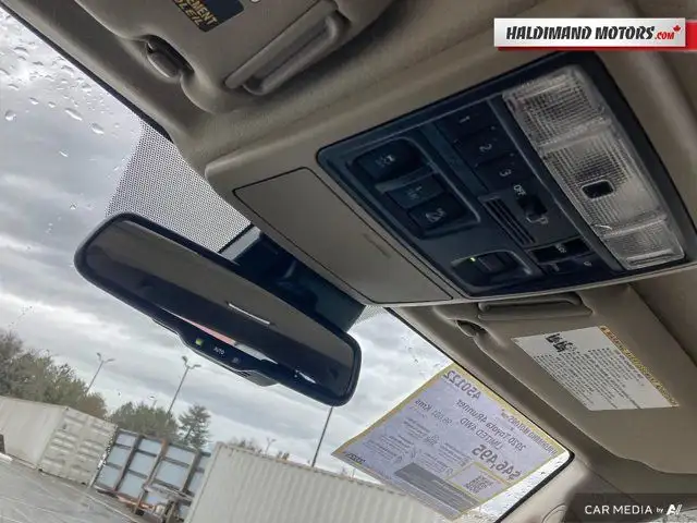 2020 Toyota 4Runner LIMITED in Cars & Trucks in Hamilton - Image 25