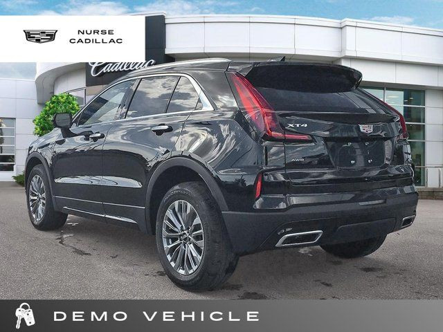 2025 Cadillac XT4 AWD Premium Luxury in Cars & Trucks in Oshawa / Durham Region - Image 3