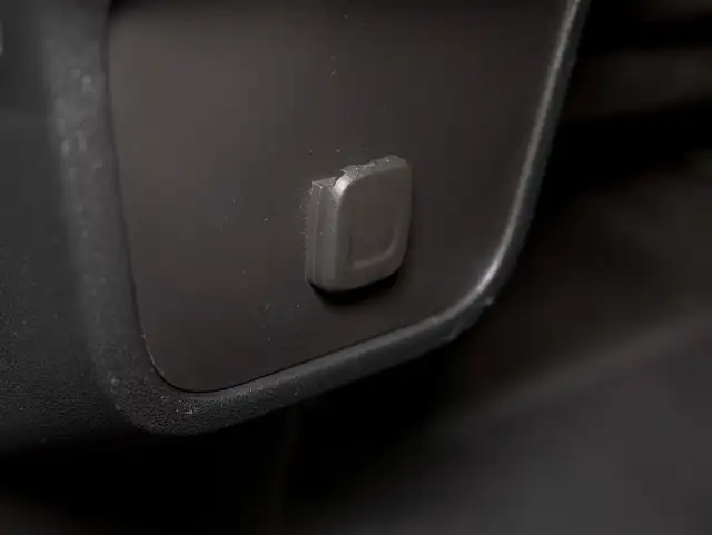 2018 Chevrolet Equinox LT AWD *SIÈGES CHAUFF* DEM DISTANCE BLUET in Cars & Trucks in Laurentides - Image 29