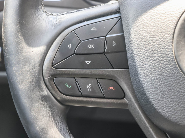 2019 Jeep Cherokee Trailhawk in Cars & Trucks in London - Image 4