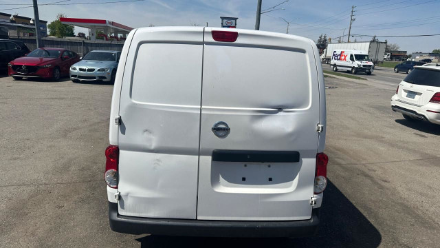 2018 Nissan NV200 S, MINI CARGOVAN, NO ACCIDENT, CERTIFIED in Cars & Trucks in London - Image 4