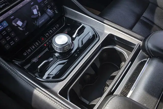 2022 Jeep Grand Wagoneer Obsidian in Cars & Trucks in Edmonton - Image 20