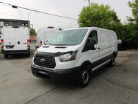 2018 FORD TRANSIT T-150 130" CREDIT BAIL DISPONIBLE 2018 FORD TRANSIT T-150 130" Low Rf 8600 GVWR Sl... (image 2)