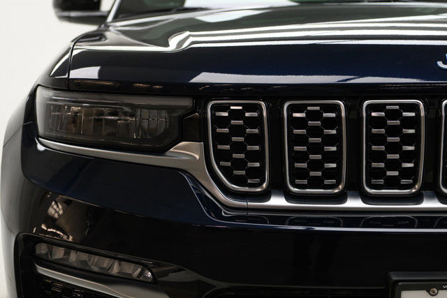 2023 Jeep Grand Cherokee 4xe Summit Reserve | DVD | Night Vision in Cars & Trucks in Winnipeg - Image 3