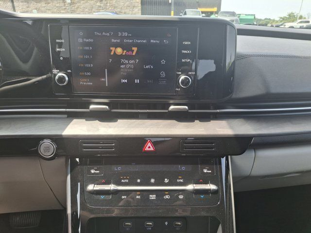 2022 Kia Carnival EX | Leather | Power Sliders + Hatch in Cars & Trucks in Guelph - Image 4