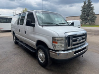 2009 Ford E-250 Cargo Van 4.6L V8 215,427 KM RWD Factory Fit Trailer Brakes, Power Windows, Power Lo... (image 5)