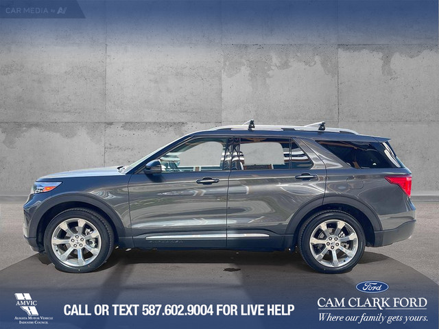 2020 Ford Explorer Platinum LEATHER* MOONROOF* CARPLAY* NAVI in Cars & Trucks in Banff / Canmore - Image 4