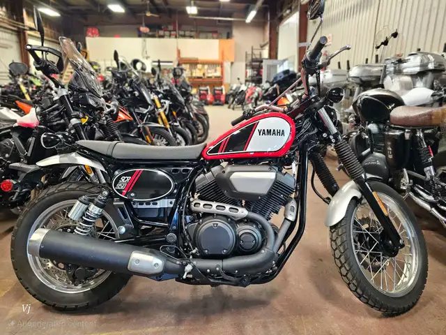 2017 Yamaha SCR950 SCRAMBLER in Street, Cruisers & Choppers in Grande Prairie - Image 2