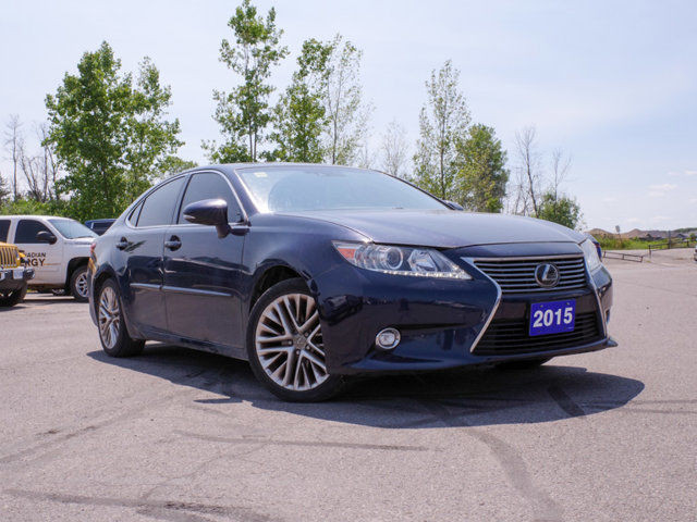 2015 Lexus ES 350 - Heated Leather and Genuine Wood Steering in Cars & Trucks in Belleville - Image 2
