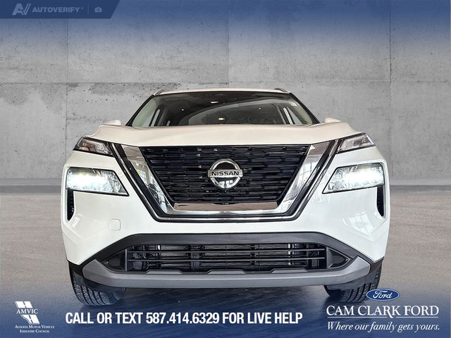 2021 Nissan Rogue SV ONE OWNER | HEATED SEATS | CLOTH SEATS in Cars & Trucks in Calgary - Image 2