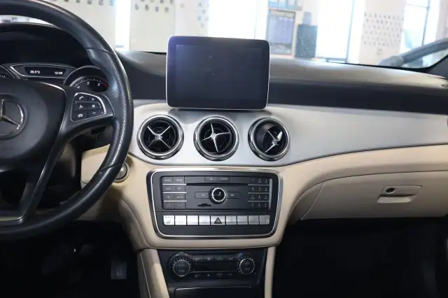 2018 Mercedes-Benz GLA GLA250 4MATIC - AMG-PKG|PANOROOF|CAMERA|B in Cars & Trucks in City of Toronto - Image 15