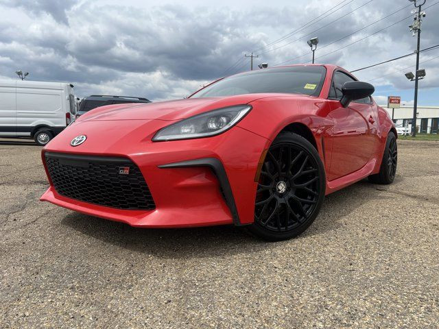 2022 Toyota GR86 ES | Rear Cam | Rem Keyless Entry in Cars & Trucks in Edmonton - Image 2