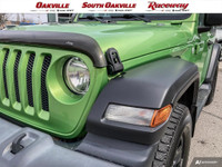 4WD / 4X4 Clean Carfax No Reported Accident Bluetooth Hands-Free 3.45 Rear Axle Ratio 17 x 7.5 Black... (image 7)