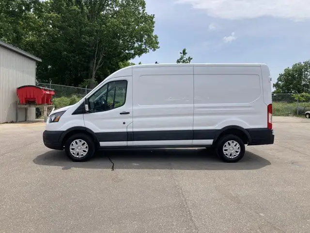 2023 Ford Transit Cargo Van T250 in Cars & Trucks in Hamilton - Image 11